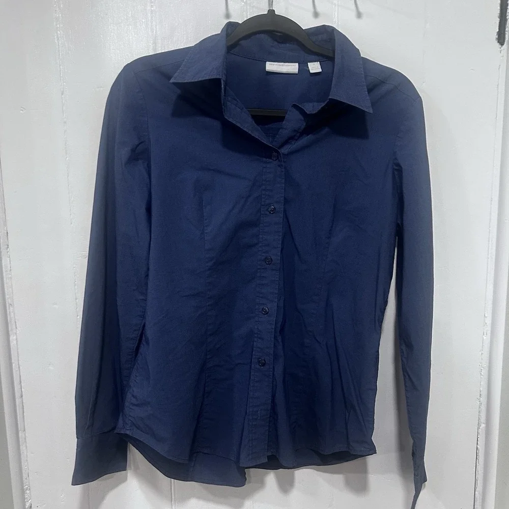 NY & Co Blue Fitted Button Up Women Blouse Cotton Blend Size m Career Business